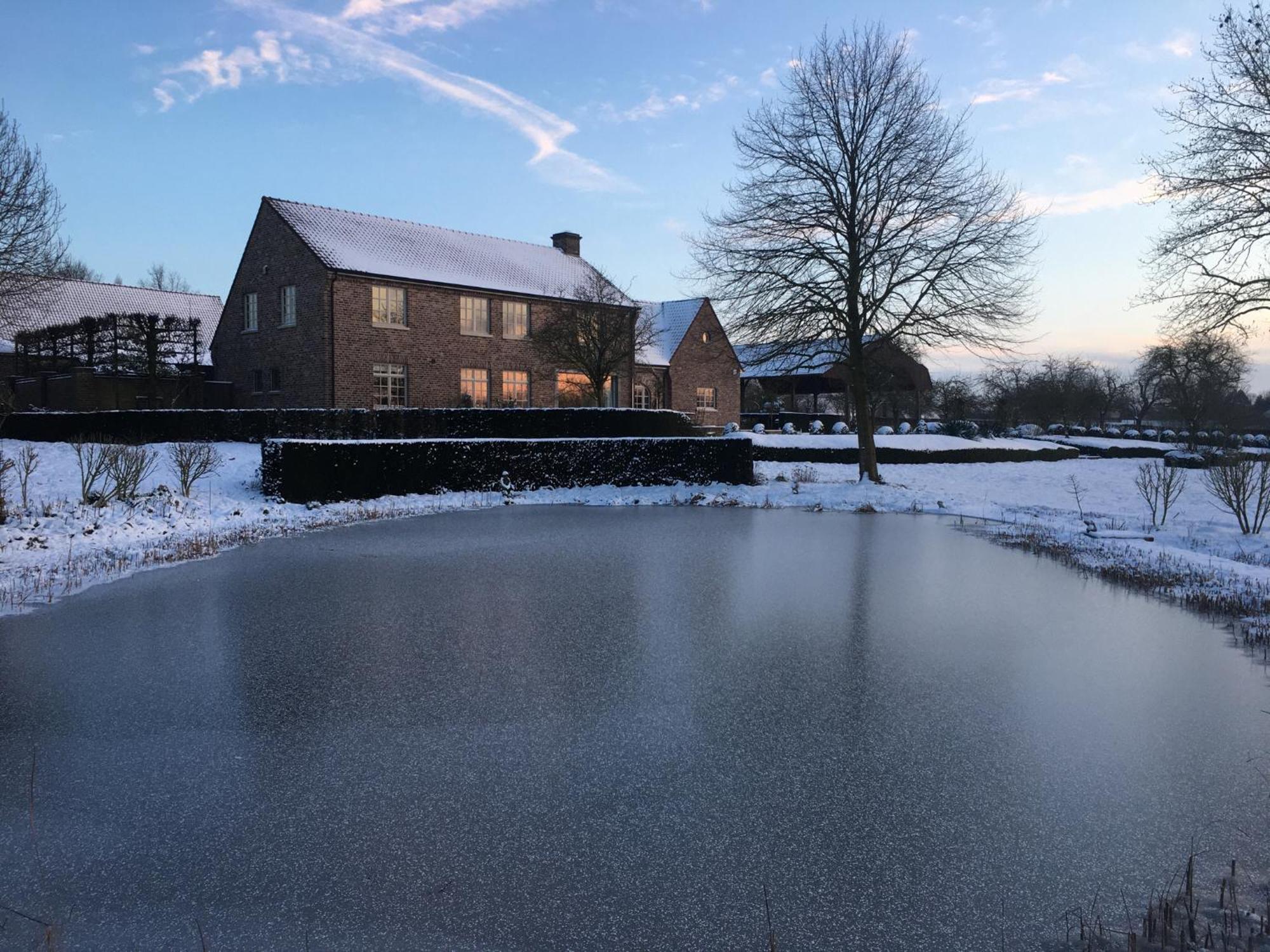 Imagine B&B Wortegem Bagian luar foto